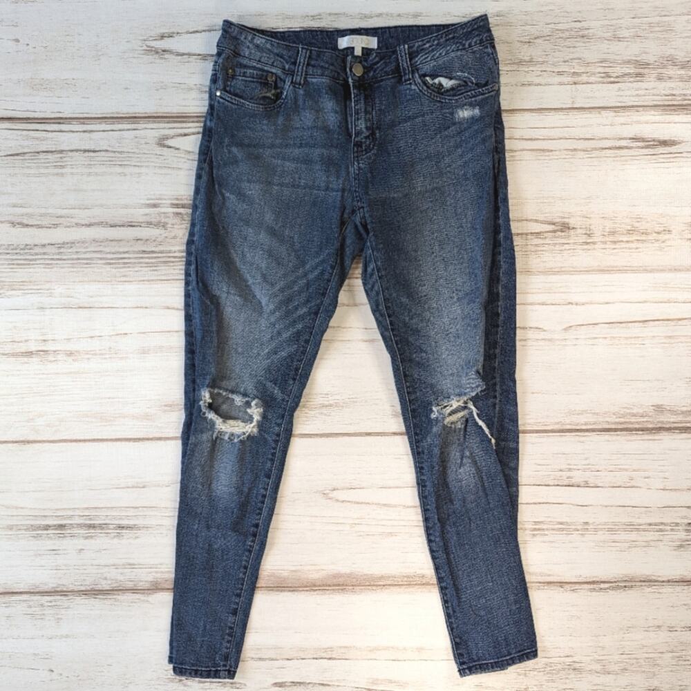 Abound Distressed Skinny Jeans Medium Wash Sz 27